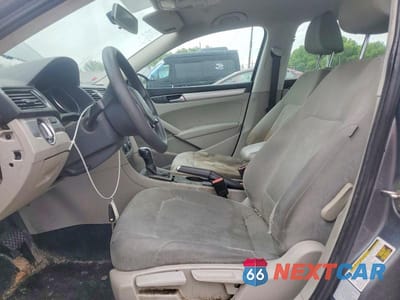 Zdjęcie 7 z 12 samochodu: 2016 VOLKSWAGEN PASSAT S VIN:1VWAT7A3XGC019352 - miniatura