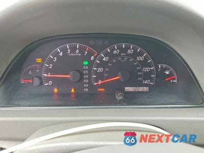 Zdjęcie 9 z 12 samochodu: 2005 TOYOTA CAMRY LE VIN:JTDBE32K453034684 - miniatura