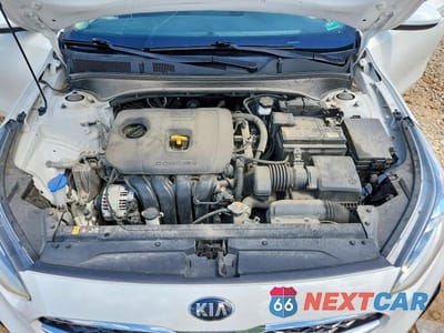 Zdjęcie 11 z 12 samochodu: 2019 KIA FORTE S VIN:3KPF34AD1KE017636 - miniatura