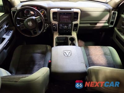 Zdjęcie 8 z 13 samochodu: 2020 RAM 1500 CLASSIC SLT VIN:1C6RR6TT7LS136275 - miniatura