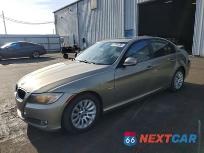 2009 BMW 328 I WBAPH73589A173714 - główne zdjęcie licytacji z USA - miniatura