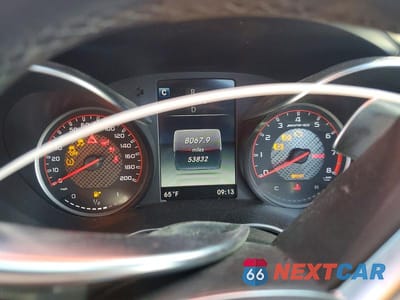 Zdjęcie 9 z 12 samochodu: 2018 MERCEDES-BENZ C 63 AMG-S VIN:WDDWK8HB6JF621319 - miniatura