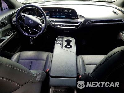 Zdjęcie 8 z 13 samochodu: 2024 CADILLAC LYRIQ LUXURY VIN:1GYKPPRK6RZ118963 - miniatura