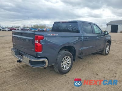 Trzecie zdjęcie samochodu z tyłu: 2021 CHEVROLET SILVERADO K1500 LT VIN:1GCPYJEK6MZ318360 - miniatura