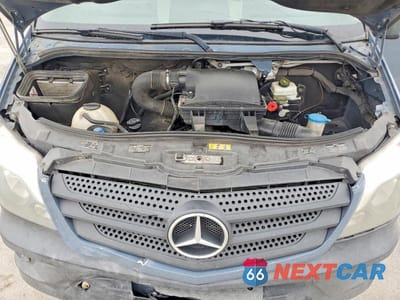 Zdjęcie 12 z 13 samochodu: 2018 MERCEDES BENZ SPRINTER 2500 DELIVERY VAN VIN:WD3PE7CD5JP644328 - miniatura