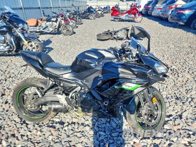 2025 KAWASAKI EX650 R ML5EXER18SDAG4219 - główne zdjęcie licytacji z USA - miniatura