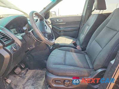 Zdjęcie 7 z 13 samochodu: 2017 FORD EXPLORER POLICE INTERCEPTOR VIN:1FM5K8AR6HGD25536 - miniatura