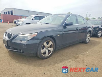 2007 BMW 530 XI WBANF73597CU24173 - główne zdjęcie licytacji z USA - miniatura