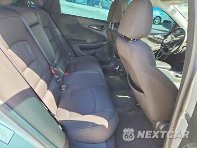 Zdjęcie 10 z 12 samochodu: 2018 CHEVROLET MALIBU LS VIN:1G1ZB5ST6JF209644 - miniatura