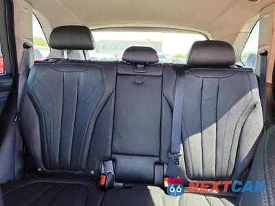 Zdjęcie 10 z 13 samochodu: 2016 BMW X5 XDRIVE50I VIN:5UXKR6C58G0J83424 - miniatura