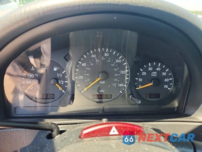 Zdjęcie 9 z 13 samochodu: 2003 MERCEDES-BENZ ML 350 VIN:4JGAB57EX3A439794 - miniatura