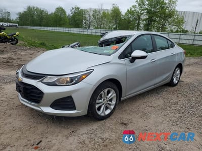 2019 CHEVROLET CRUZE LT 1G1BE5SM7K7133851 - główne zdjęcie licytacji z USA - miniatura
