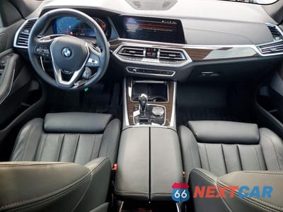Zdjęcie 8 z 13 samochodu: 2021 BMW X5 XDRIVE40I VIN:5UXCR6C07M9H41914 - miniatura