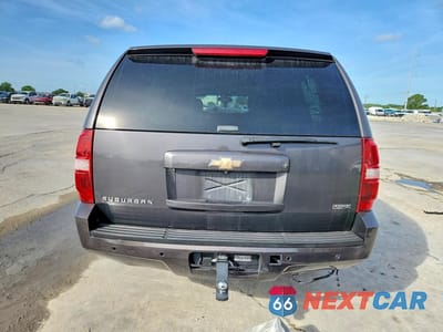 Zdjęcie 6 z 13 samochodu: 2010 CHEVROLET SUBURBAN K1500 LT VIN:1GNUKJE32AR223178 - miniatura