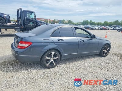 Trzecie zdjęcie samochodu z tyłu: 2008 MERCEDES-BENZ C 300 4MATIC VIN:WDDGF81X88F136057 - miniatura