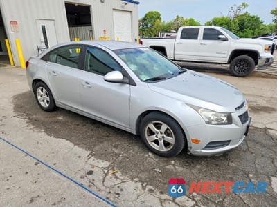 Czwarte zdjęcie samochodu z boku: 2012 CHEVROLET CRUZE LT VIN:1G1PF5SCXC7251131 - miniatura