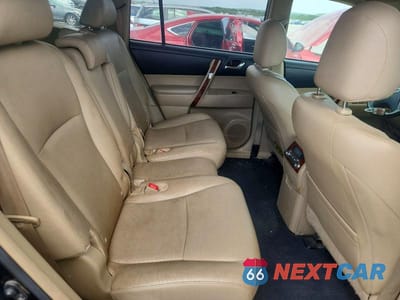 Zdjęcie 11 z 13 samochodu: 2011 TOYOTA HIGHLANDER HYBRID LIMITED VIN:JTEDC3EHXB2002995 - miniatura