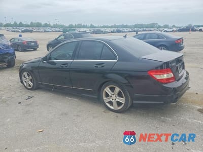 Drugie zdjęcie samochodu z przodu: 2011 MERCEDES-BENZ C 300 4MATIC VIN:WDDGF8BB0BR157946 - miniatura