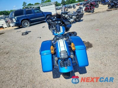Czwarte zdjęcie samochodu z boku: 2023 HARLEY-DAVIDSON FLTRXST VIN:1HD1ACL11PB654610 - miniatura