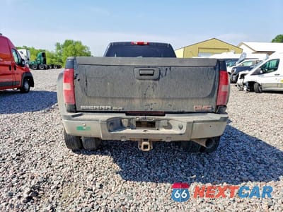 Zdjęcie 6 z 13 samochodu: 2008 GMC SIERRA K3500 VIN:1GTJK33678F168789 - miniatura