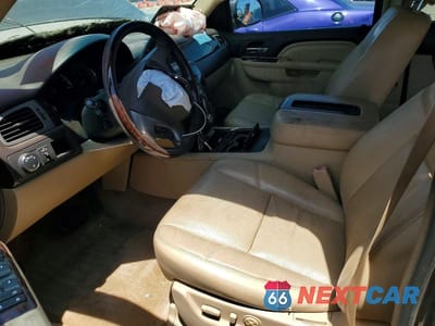 Zdjęcie 7 z 13 samochodu: 2014 GMC YUKON XL DENALI VIN:1GKS2MEF7ER239480 - miniatura