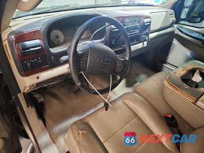 Zdjęcie 8 z 12 samochodu: 2006 FORD F250 SUPER DUTY VIN:1FTSX21P06EC18902 - miniatura