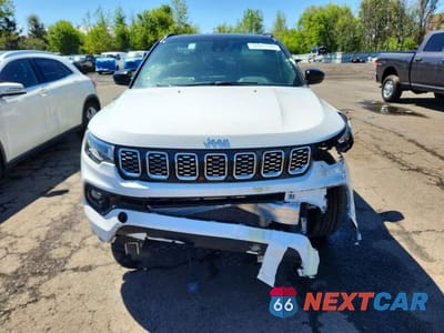 Piąte zdjęcie samochodu w środku: 2025 JEEP COMPASS LIMITED VIN:3C4NJDCN6ST509596 - miniatura