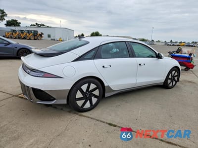Trzecie zdjęcie samochodu z tyłu: 2025 HYUNDAI IONIQ 6 SE VIN:KMHM24AA9SA103422 - miniatura