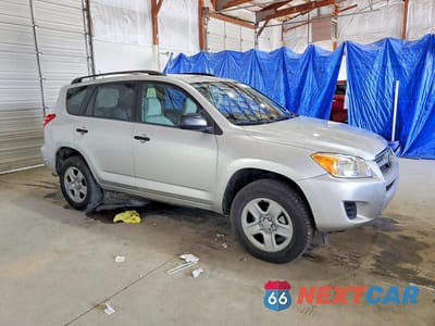 Czwarte zdjęcie samochodu z boku: 2009 TOYOTA RAV4 BASE VIN:JTMBF33V995010364 - miniatura