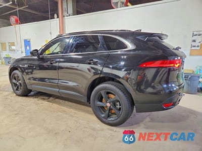 Drugie zdjęcie samochodu z przodu: 2017 JAGUAR F-PACE PRESTIGE VIN:SADCK2BV4HA068002 - miniatura