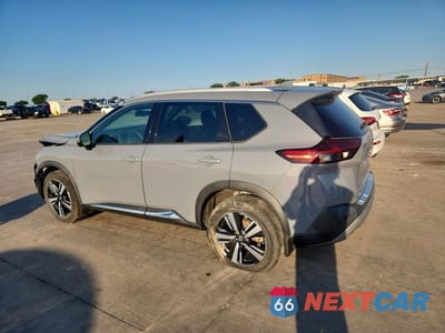 Drugie zdjęcie samochodu z przodu: 2021 NISSAN ROGUE SL VIN:5N1AT3CA8MC807240 - miniatura