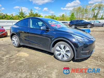 Czwarte zdjęcie samochodu z boku: 2023 TESLA MODEL Y VIN:7SAYGDEE2PA170737 - miniatura