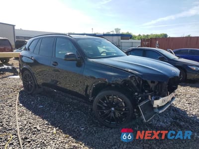 Czwarte zdjęcie samochodu z boku: 2021 BMW X5 SDRIVE 40I VIN:5UXCR4C07M9H14474 - miniatura