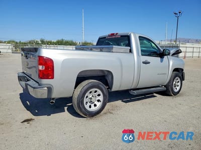 Trzecie zdjęcie samochodu z tyłu: 2011 CHEVROLET SILVERADO C1500 VIN:1GCNCPEXXBZ167587 - miniatura