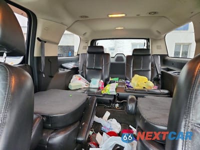 Zdjęcie 10 z 13 samochodu: 2007 CHEVROLET SUBURBAN C1500 VIN:1GNFC16067J178988 - miniatura