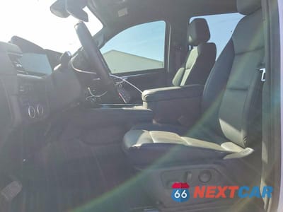 Zdjęcie 7 z 13 samochodu: 2025 CHEVROLET TAHOE K1500 LT VIN:1GNS6NRD3SR220040 - miniatura