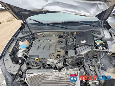 Zdjęcie 11 z 12 samochodu: 2015 VOLKSWAGEN PASSAT SE VIN:1VWBV7A33FC070592 - miniatura