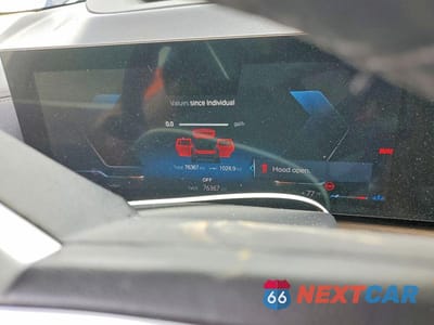 Zdjęcie 9 z 13 samochodu: 2023 BMW X7 XDRIVE40I VIN:5UX23EM04P9R56089 - miniatura