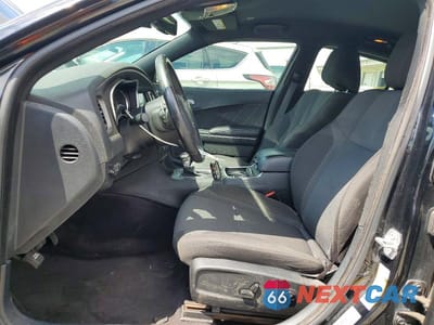 Zdjęcie 7 z 12 samochodu: 2017 DODGE CHARGER VIN:2C3CDXCT9HH576424 - miniatura