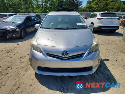Piąte zdjęcie samochodu w środku: 2012 TOYOTA PRIUS V TWO VIN:JTDZN3EU9C3029621 - miniatura