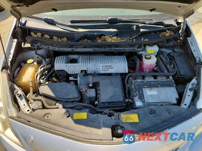 Zdjęcie 11 z 12 samochodu: 2012 TOYOTA PRIUS V TWO VIN:JTDZN3EU9C3029621 - miniatura
