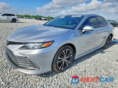 2022 TOYOTA CAMRY LE 4T1C11AK5NU648008 - główne zdjęcie licytacji z USA - miniatura