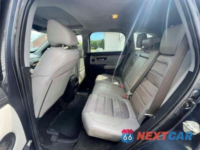 Zdjęcie 7 z 10 samochodu: 2019 HONDA CR-V EXL VIN:7FARW2H86KE039437 - miniatura