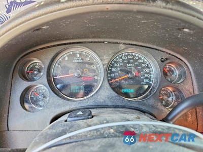 Zdjęcie 9 z 13 samochodu: 2008 GMC YUKON XL DENALI VIN:1GKFK66858J190859 - miniatura