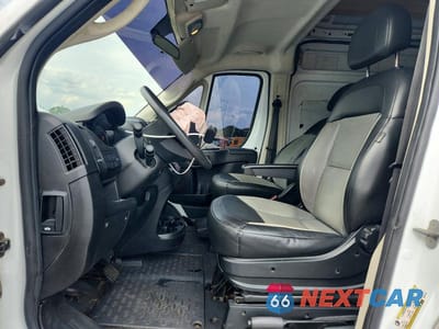 Zdjęcie 7 z 13 samochodu: 2019 RAM PROMASTER 2500 DELIVERY VAN VIN:3C6TRVDG4KE541383 - miniatura