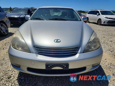 Piąte zdjęcie samochodu w środku: 2004 LEXUS ES 330 VIN:JTHBA30G845010030 - miniatura