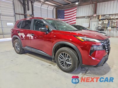 Czwarte zdjęcie samochodu z boku: 2026 NISSAN ROGUE S VIN:5N1BT3AB5TC700886 - miniatura