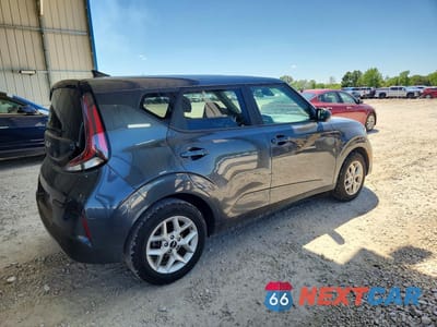 Trzecie zdjęcie samochodu z tyłu: 2023 KIA SOUL LX VIN:KNDJ23AU5P7882253 - miniatura
