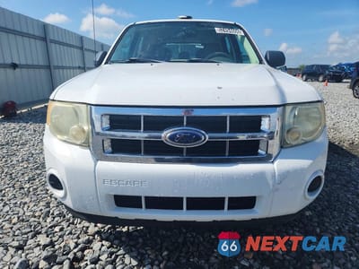 Piąte zdjęcie samochodu w środku: 2009 FORD ESCAPE XLS VIN:1FMCU02799KC84754 - miniatura