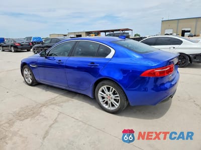 Drugie zdjęcie samochodu z przodu: 2017 JAGUAR XE PREMIUM VIN:SAJAD4BG1HA965628 - miniatura